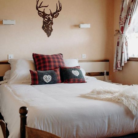 Hotel Le Christania Bellevaux Екстериор снимка