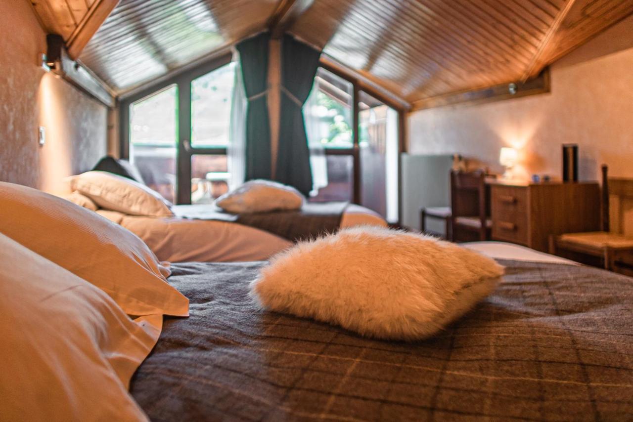Hotel Le Christania Bellevaux Екстериор снимка