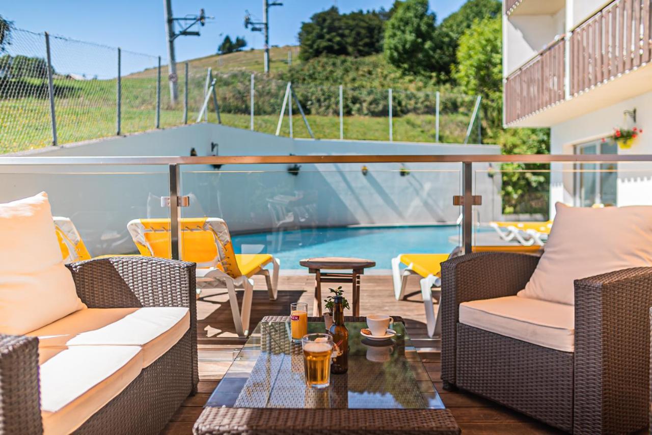 Hotel Le Christania Bellevaux Екстериор снимка